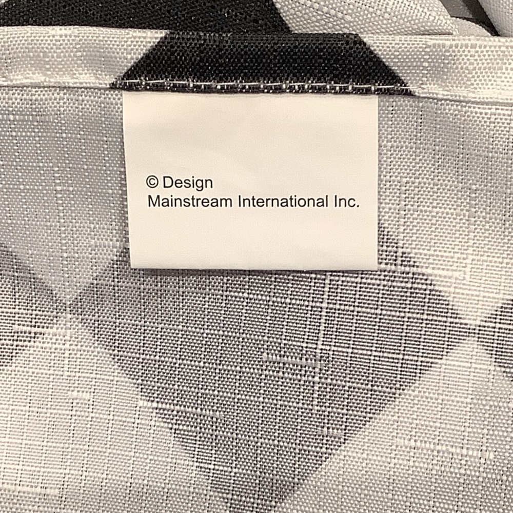 NWOT Robert Stanley Harlequin Tablecloth - Picture 7 of 7